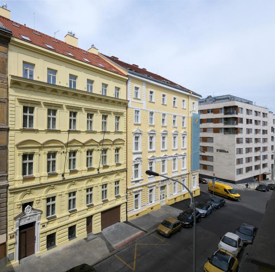 Downtown Suites Rubesova Praga Exterior foto